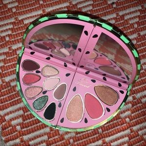 Watermelon makeup bundle! 💗🍉
